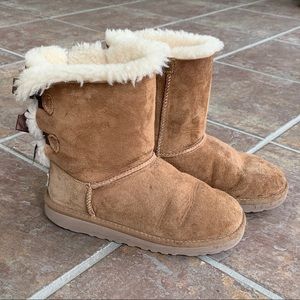 Bailey Bow Uggs